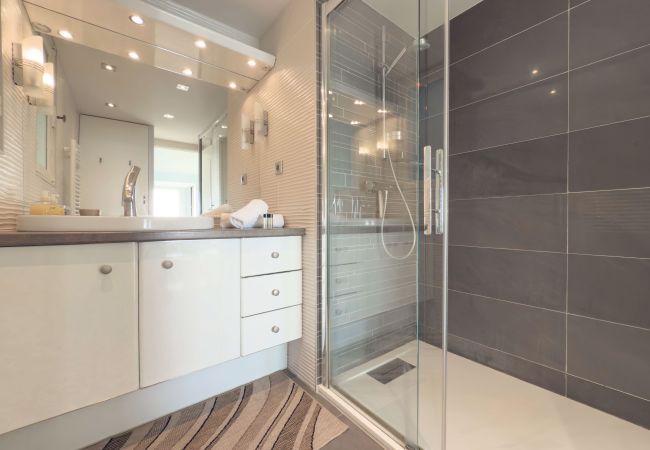 Appartement à Cannes - Le Palais des Îles  Appartement à Cannes - Le Palais des Îles