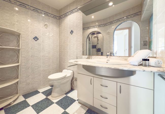 Appartement à Cannes - Le Palais des Îles  Appartement à Cannes - Le Palais des Îles
