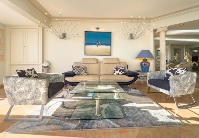 Appartement à Cannes - Le Palais des Îles  Appartement à Cannes - Le Palais des Îles