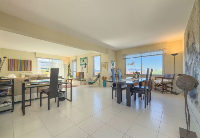 Appartement à Cannes - L'Artiste Appartement à Cannes - L'Artiste