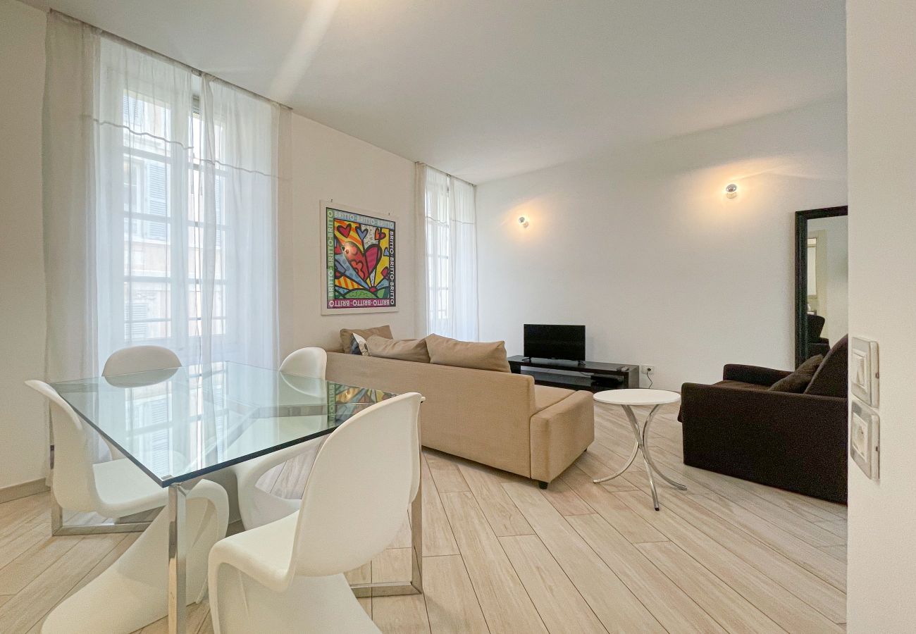 Apartment in Cannes - 2D Tony Allard 