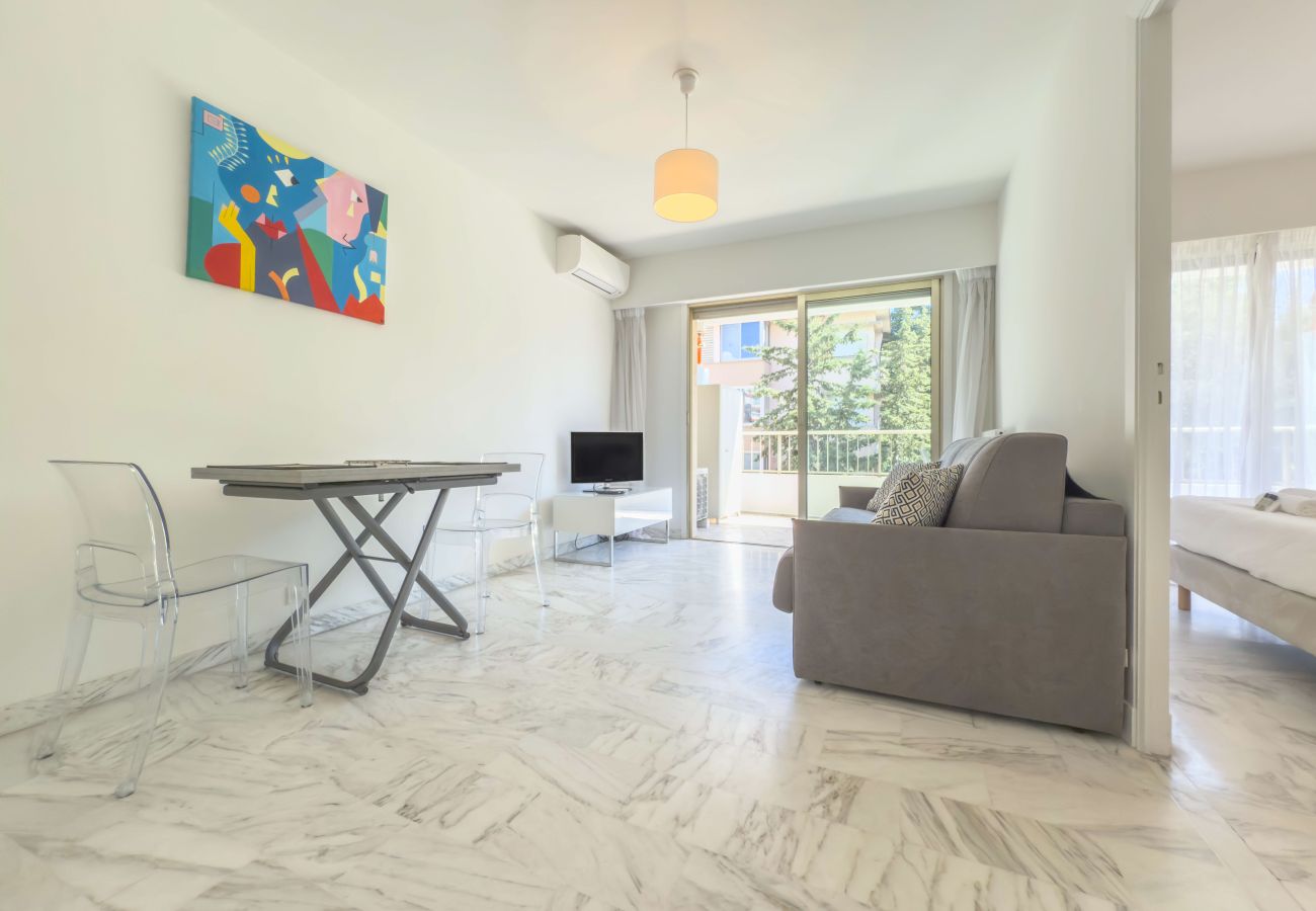 Apartment in Cannes - Le Cirrode by Winsome Destination