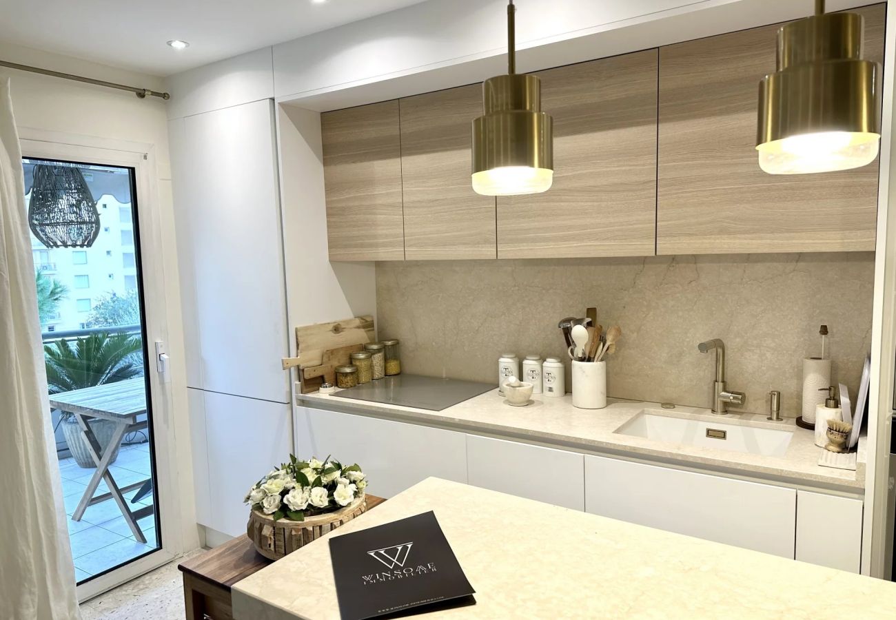 Apartment in Cannes - Le Lions - Cannes Center - 2 bedrooms - terrace