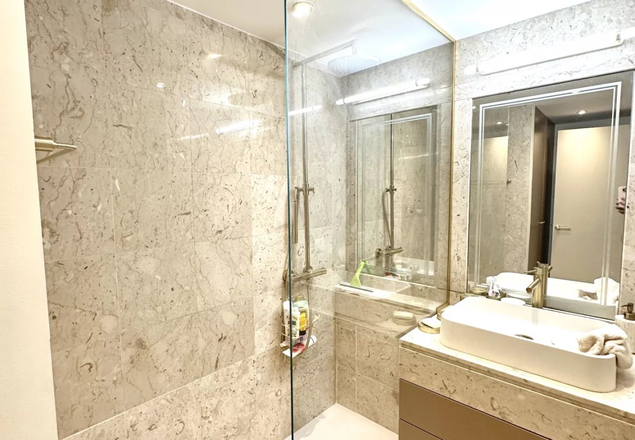 Apartment in Cannes - Le Lions - Cannes Center - 2 bedrooms - terrace