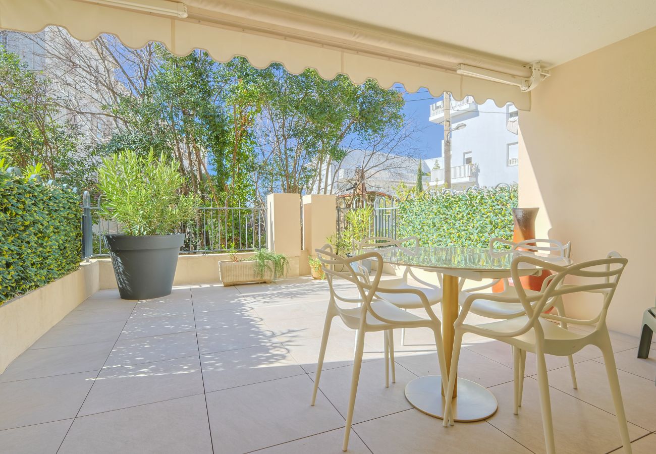Studio in Cannes - Le Zen City center - Studio - Big terrace